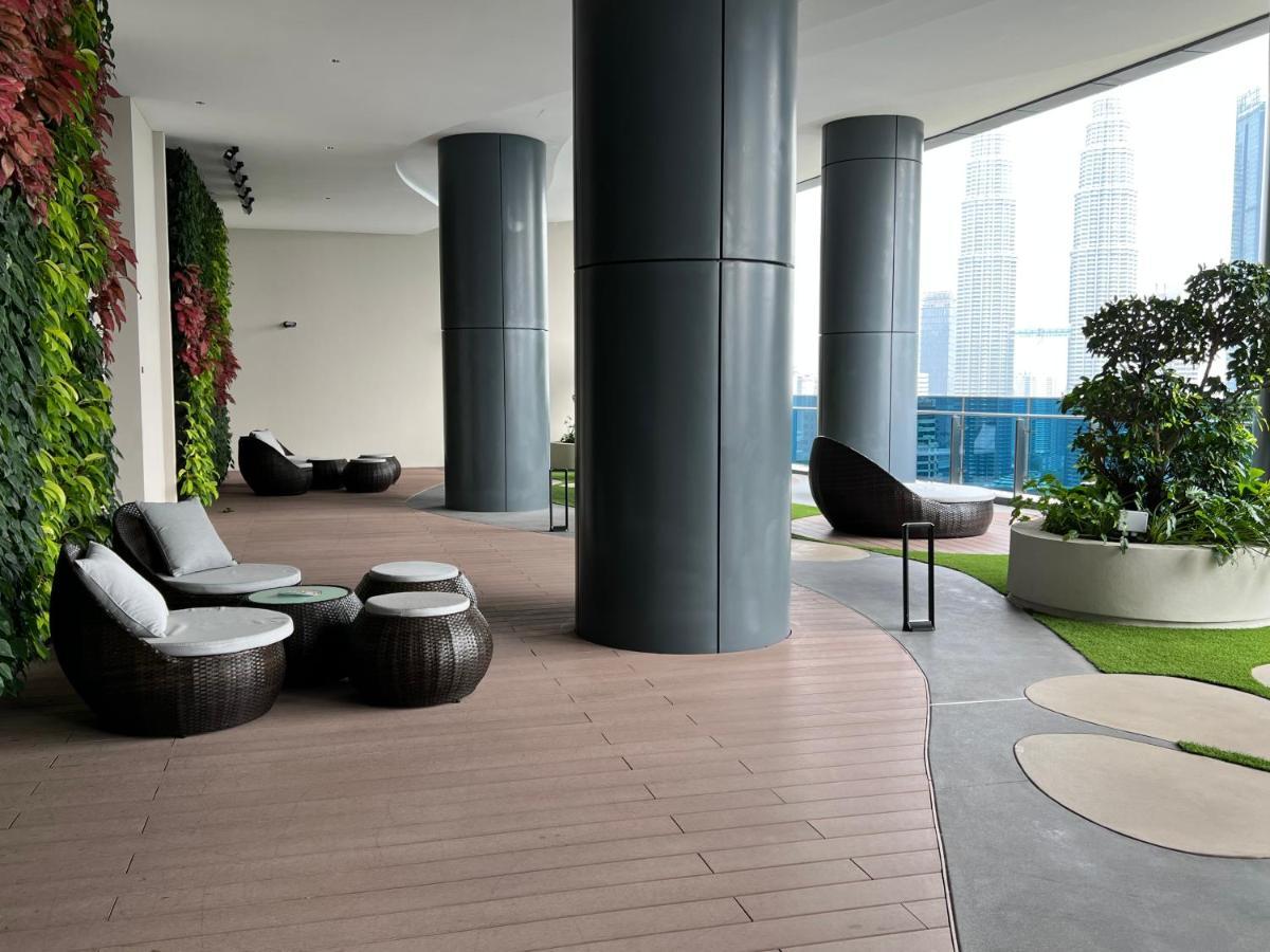 Eaton Suites Klcc Куала-Лумпур Экстерьер фото