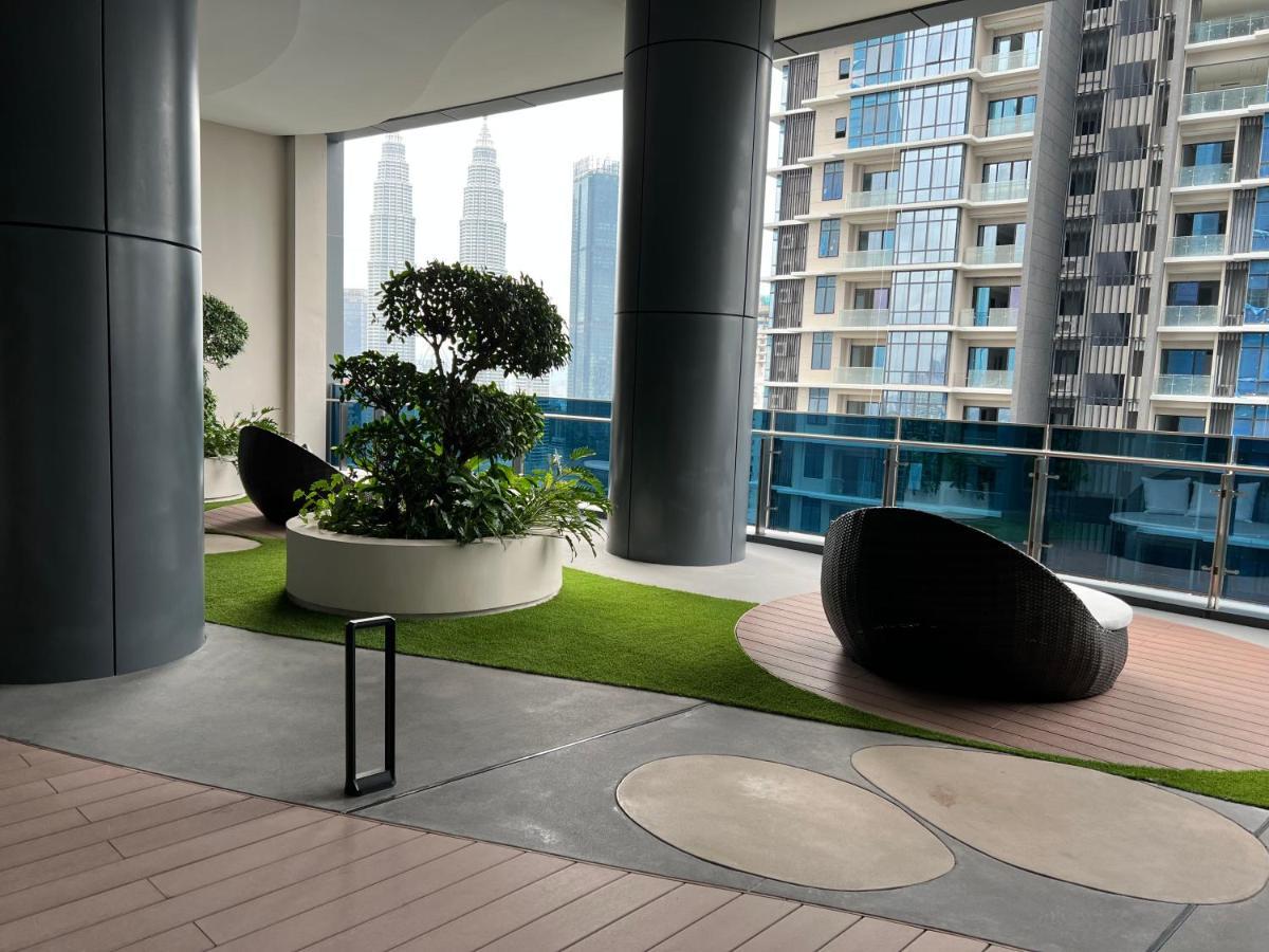 Eaton Suites Klcc Куала-Лумпур Экстерьер фото
